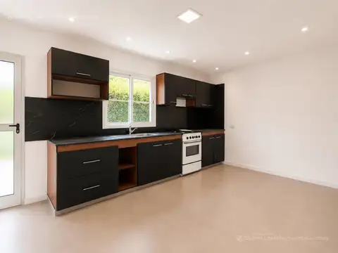 Depto Tipo Casa en Venta con 1 cocheras