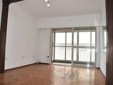 VENTA DEPARTAMENTO 3 AMBIENTES CON LAVADERO EN CABALLITO