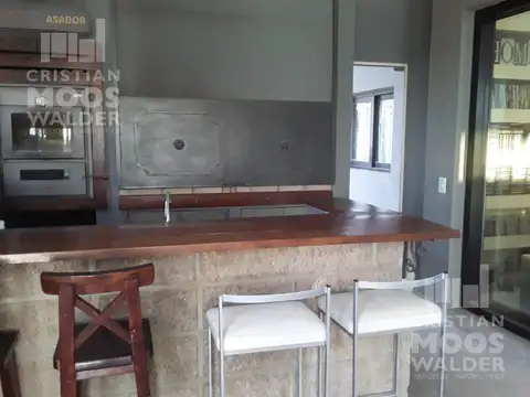 Casa en venta 5 ambientes - San Matías