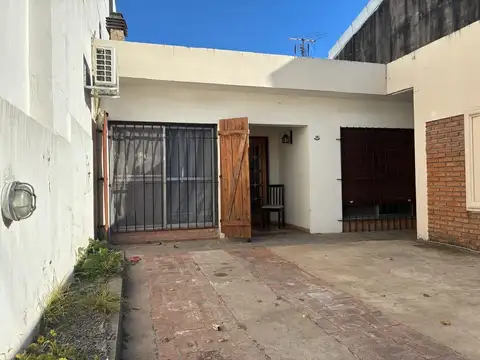 Dorrego al 200