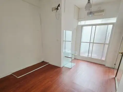 Local en Venta en Recoleta, USD 92.000