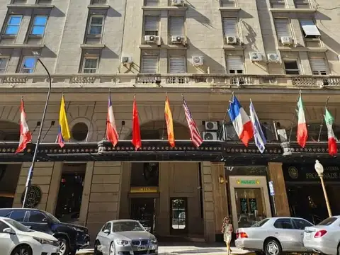 Avenida Alvear 1700