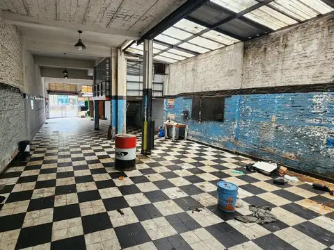 Local en Alquiler en Villa Devoto, $ 2.500.000