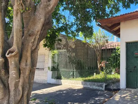 Casa chalet 3 amb c/cochera y fondo APTO CREDITO