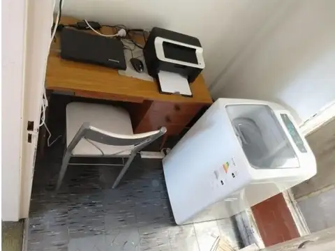 dos ambientes y escritorio