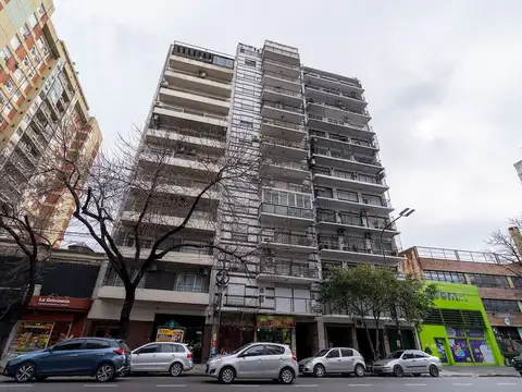 VENTA DEPTO 3 AMBIENTES 2 PATIOS EN CABALLITO