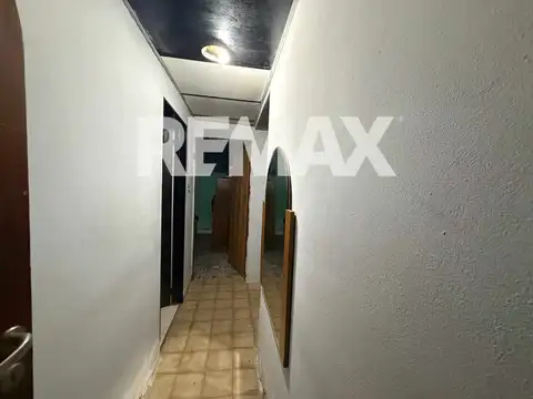 VENTA CASA 3 DORMITORIOS Y DEPARTAMENTO EN MELIPAL