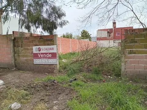 Terreno en Venta en Barrio Lopez De Gomara, USD 33.000