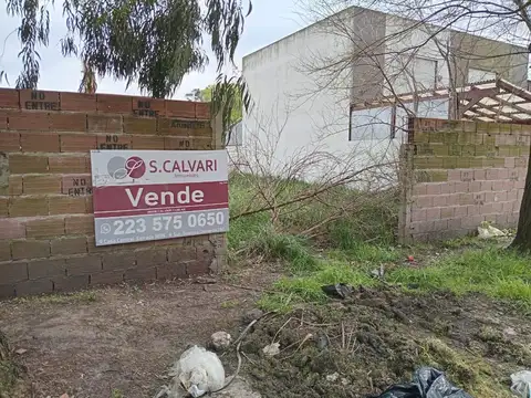 Terreno en Venta 30  mts Fondo