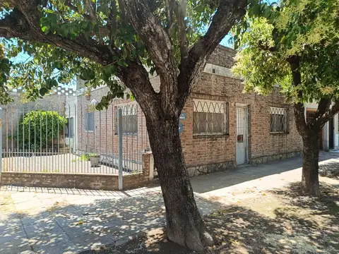 Depto Tipo Casa en Venta 60 años