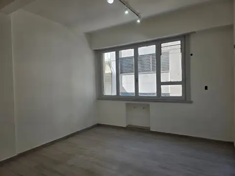 Oficina en Venta en San Nicolás, USD 140.000