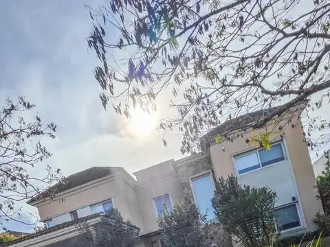 Impactante casa a la Venta