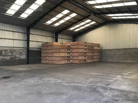 Galpon en Alquiler en Zarate, USD 32.000