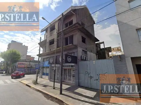 6 Locales Comerciales y 6 Dptos en Construcción 908 m² Edificados - S.Justo (Ctro)