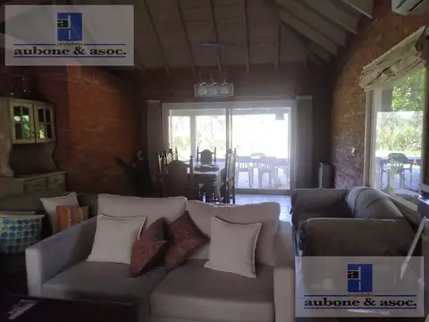 Casa en Venta al Este