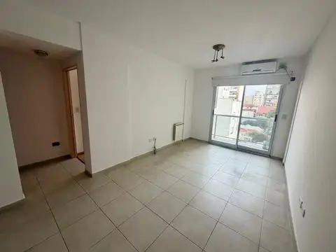 Departamento en Alquiler en Villa Pueyrredon, Capital Federal