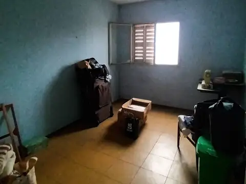 Departamento 6 ambientes con 2 baños