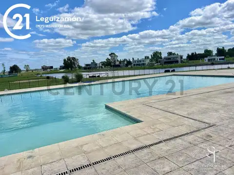 Terreno en Venta en Area 60, USD 23.000