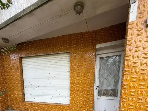 Venta de exelente casa en Castilla . Chacabuco