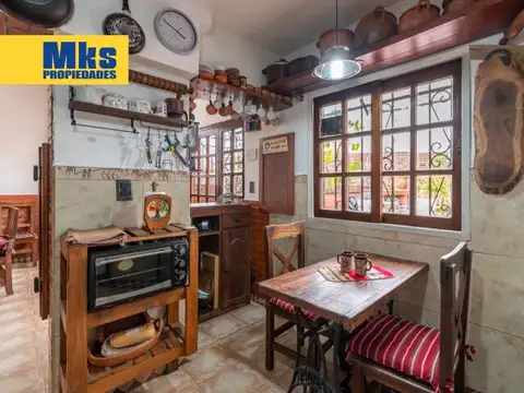 Depto Tipo Casa en Venta 80 años
