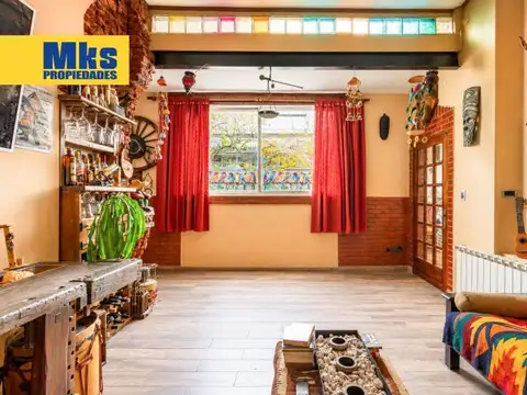 Depto Tipo Casa en Venta de 5 ambientes