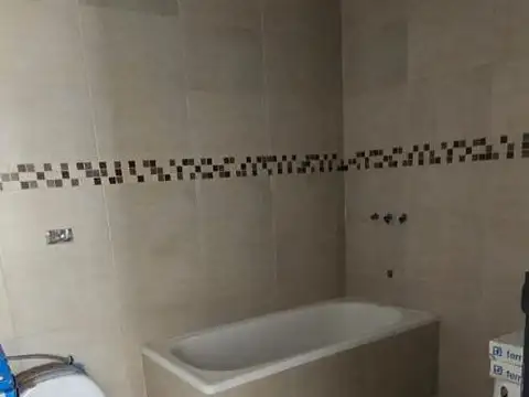 VENTA PH DE 3 AMBIENTES, TIPO DUPLEX,  J. L. SUAREZ