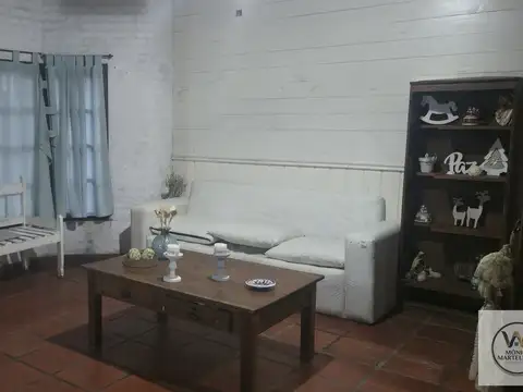 Casa en Venta con 1 cochera