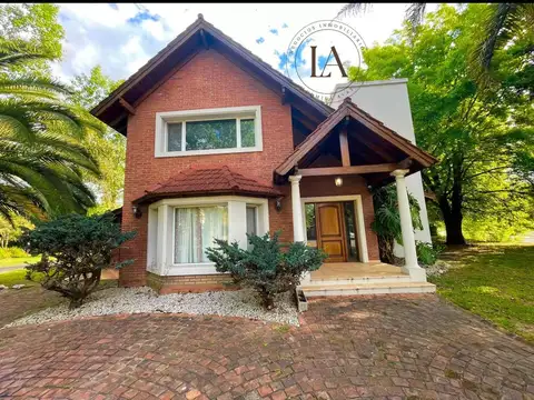 CASA EN ALQUILER ANUAL, MORENO