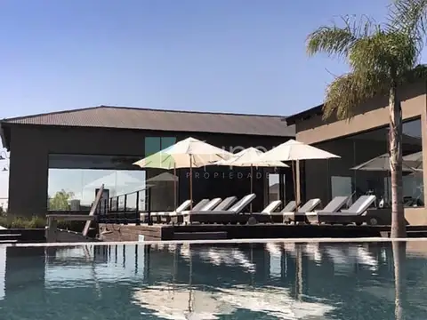 Terreno en Venta de 906,0 m2