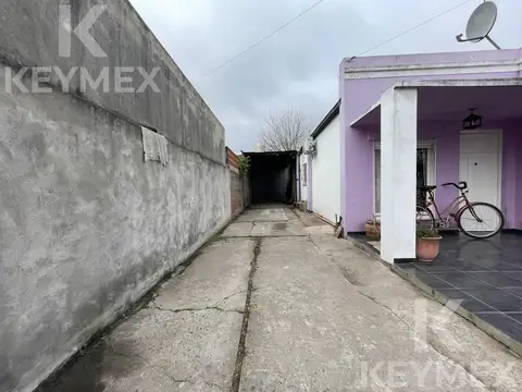 Casa 4 ambientes con 1 baño
