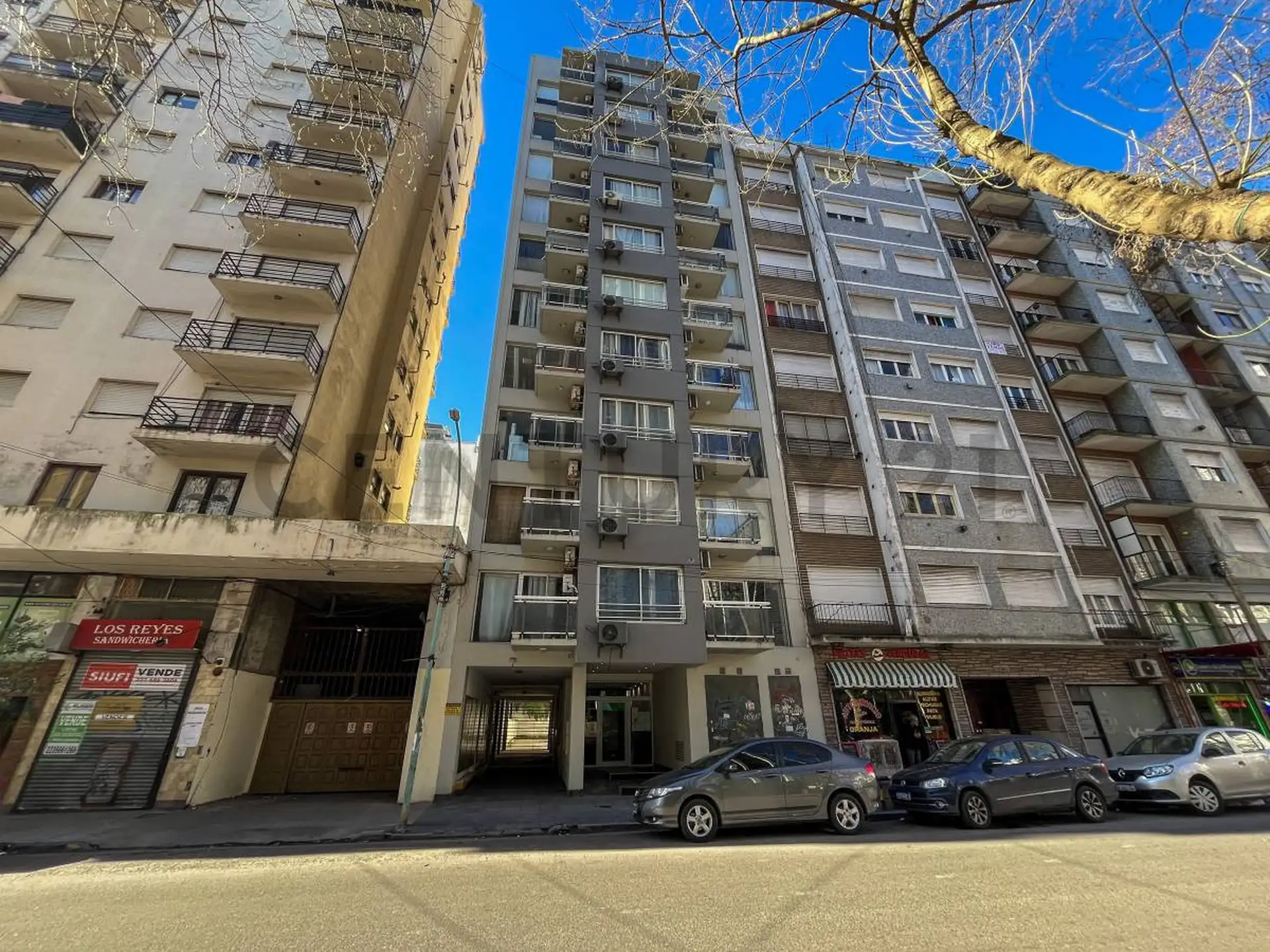 Venta de departamento de un ambiente con cochera, Tribunales, Mar del Plata