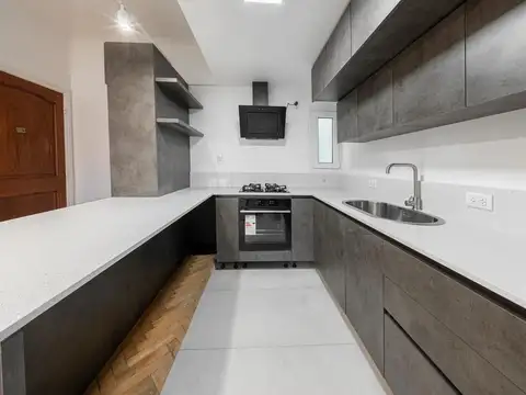 Departamento 4 ambientes con 2 baños