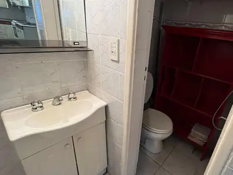 Depto Tipo Casa 4 ambientes con 2 baños