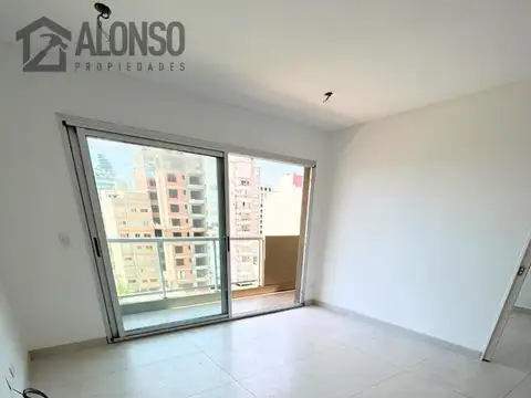 Sarmiento 1500, Piso 7