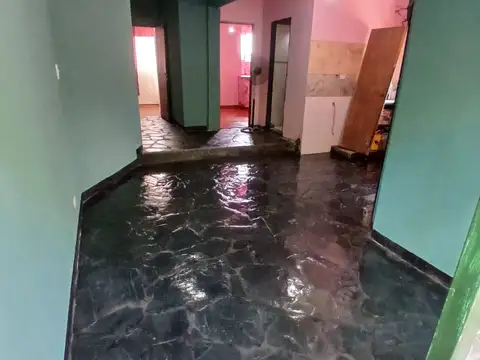 DEPARTAMENTO EN PRIMER PISO