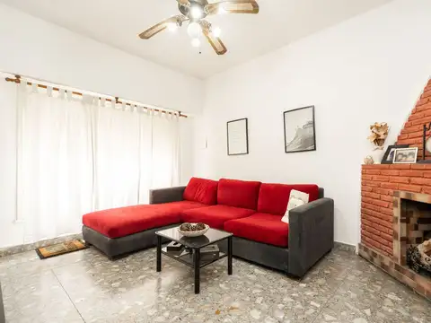 VENTA DE PH 4 AMB. PATIO MUCHA LUZ, SIN EXP. MUNRO