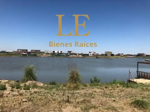 Venta Lote San Sebastián al agua área 8