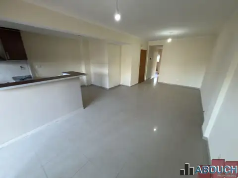 Departamento en Alquiler en Villa Ballester, $ 1.150.000