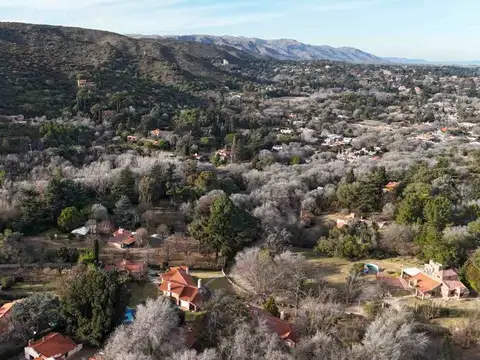 VENTA 3 LOTES EN LA CUMBRE 2.018 M2 EN TOTAL
