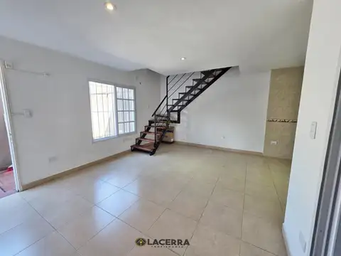 Depto Tipo Casa en Alquiler A Estrenar