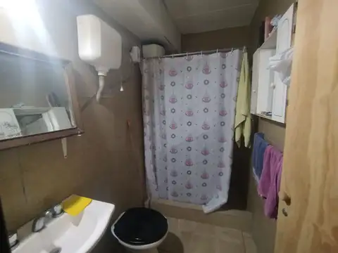 Departamento 4 ambientes con 1 baño