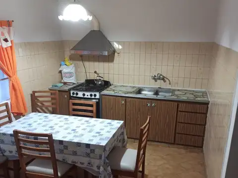 Casa 3 ambientes con 2 baños