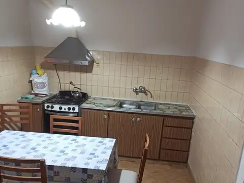 Casa en Alquiler Berazategui Centro