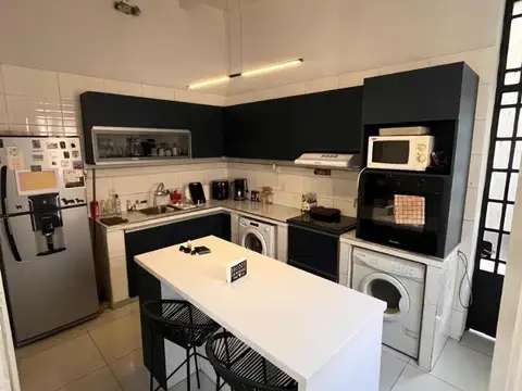 Depto Tipo Casa en Venta en Moron Sur, USD 112.000