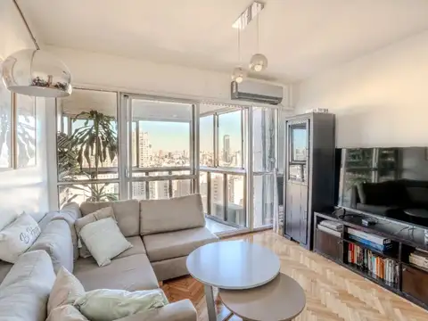 Venta Departamento 3 Ambientes  Balcón y Cochera