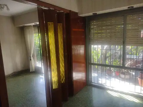 Avenida Salvador María Del Carril 2700, Piso 2