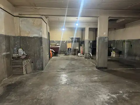 VENTA COCHERA CUBIERTA RAMOS MEJIA CENTRO