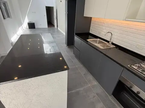 Depto Tipo Casa en Venta de 3 ambientes