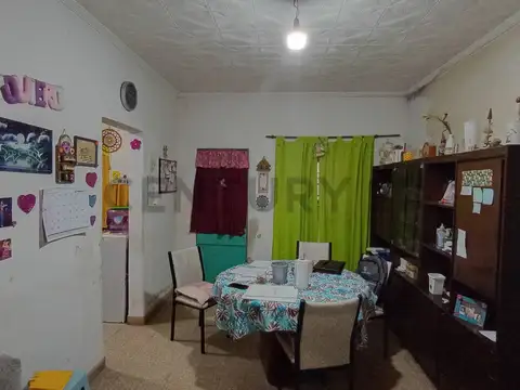 San Roque 2100, Piso 0