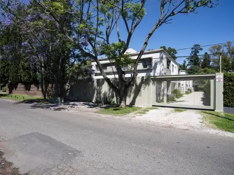 Calle 493 y 21 , Piso 0